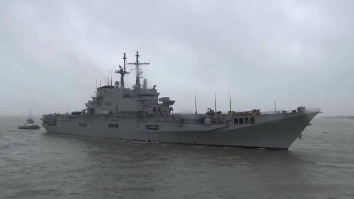 Indonesia sắp nhận tàu sân bay đầu tiên