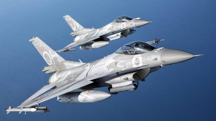Tiêm kích F-16C của không quân Ba Lan. Ảnh: Bộ Quốc phòng Ba Lan