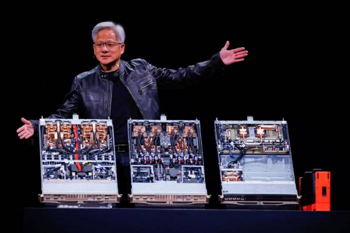 Jensen Huang, CEO Nvidia tại Triển lãm Computex 2025 tại Đài Loan. Ảnh: Reuters