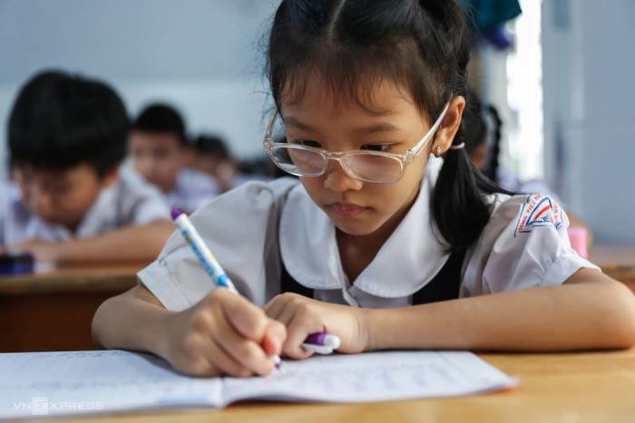 Học sinh trường tiểu học Đinh Tiên Hoàng tại TP HCM, tháng 9/2023. Ảnh: Quỳnh Trần