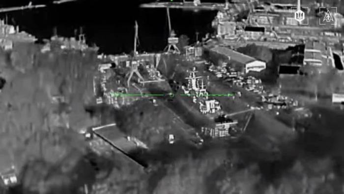UAV Ukraine lần đầu tập kích Hạm đội Baltic của Nga
