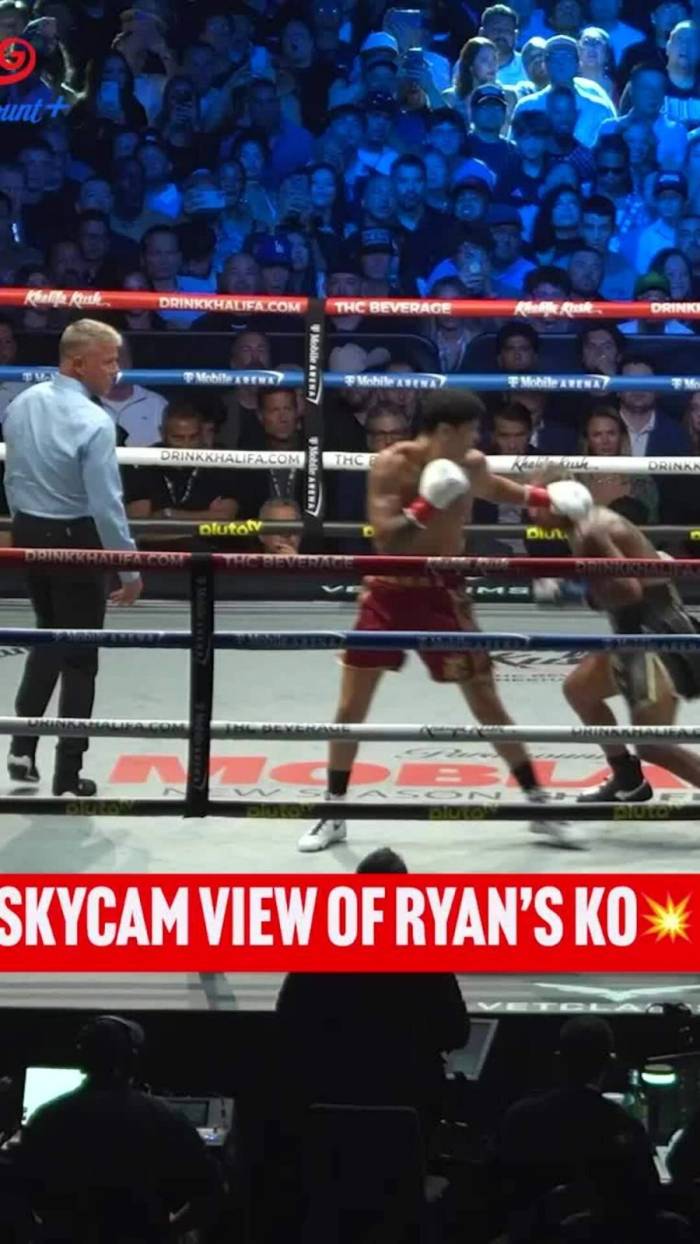 Ryan Garcia thắng chớp nhoáng, bảo vệ đai WBC bán trung