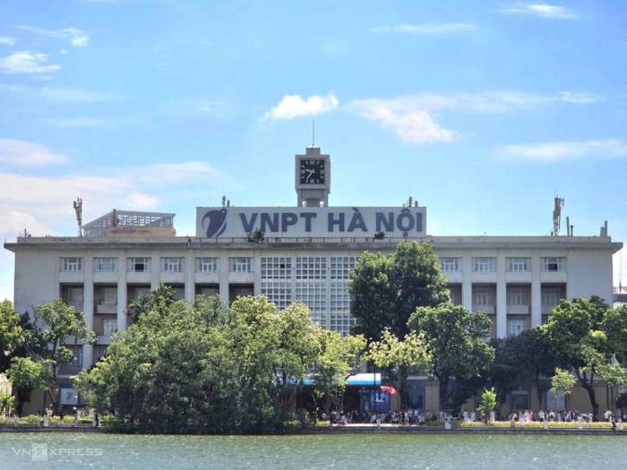 Khu vực Bưu điện Hà Nội cũng được nghiên cứu tháo dỡ một số công trình kiến trúc chưa phù hợp. Ảnh: Võ Hải