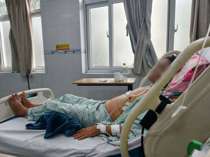 Ông Trương Văn Năm tại bệnh viện sáng nay. Ảnh: Phạm Hải