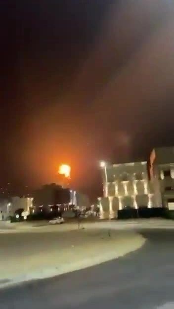 Arab Saudi hứng đợt tập kích 'dữ dội chưa từng thấy' của Houthi
