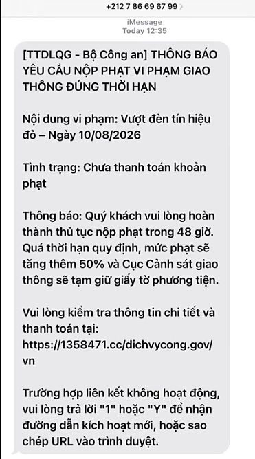 Thông báo phạt nguội lừa đảo. Ảnh: Bùi Linh