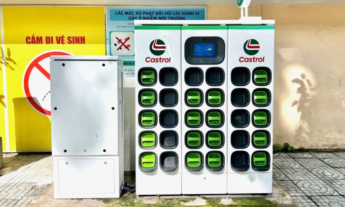 Tủ đổi pin GoStation của hãng Gogoro tại phường Diên Hồng, TP HCM. Ảnh: Hồ Tân