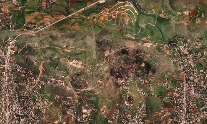 Ảnh vệ tinh thiệt hại tại dãy núi Ali al-Taher ở miền nam Lebanon hôm 8/3. Ảnh: Reuters