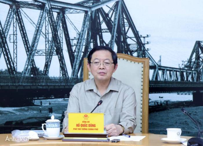 Phó Thủ tướng Hồ Quốc Dũng chủ trì cuộc họp với các bộ, cơ quan liên quan và UBND TP. Hải Phòng về tháo gỡ khó khăn, vướng mắc của Công ty Cổ phần đóng tàu Thái Bình Dương - Ảnh: chinhphu.vn/Gia Huy