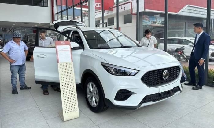 MG ZS đời 2025 tại một đại lý ở TP HCM. Ảnh: Phạm Trung