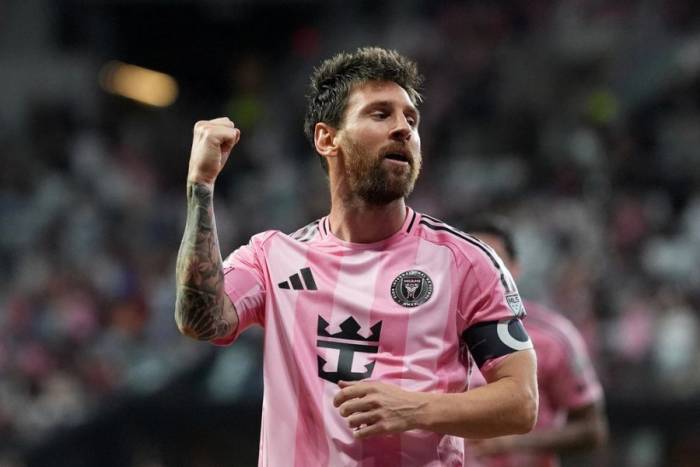 Lionel Messi mừng bàn thắng trong trận Inter Miami hạ Montreal 5-1 ở MLS trên sân Nu, Miami, Mỹ ngày 29/8/2026. Ảnh: AP
