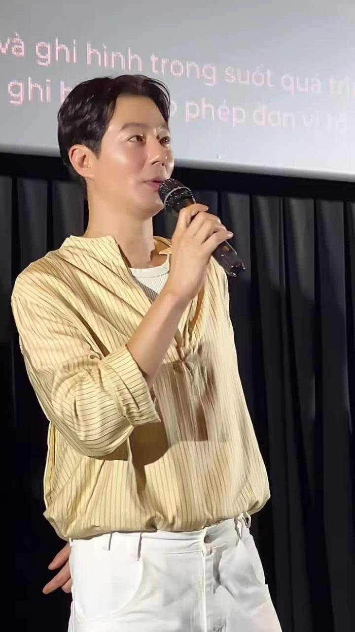 Tài tử Jo In Sung giao lưu khán giả Việt trong buổi chiếu phim 'Hope' tại TP HCM