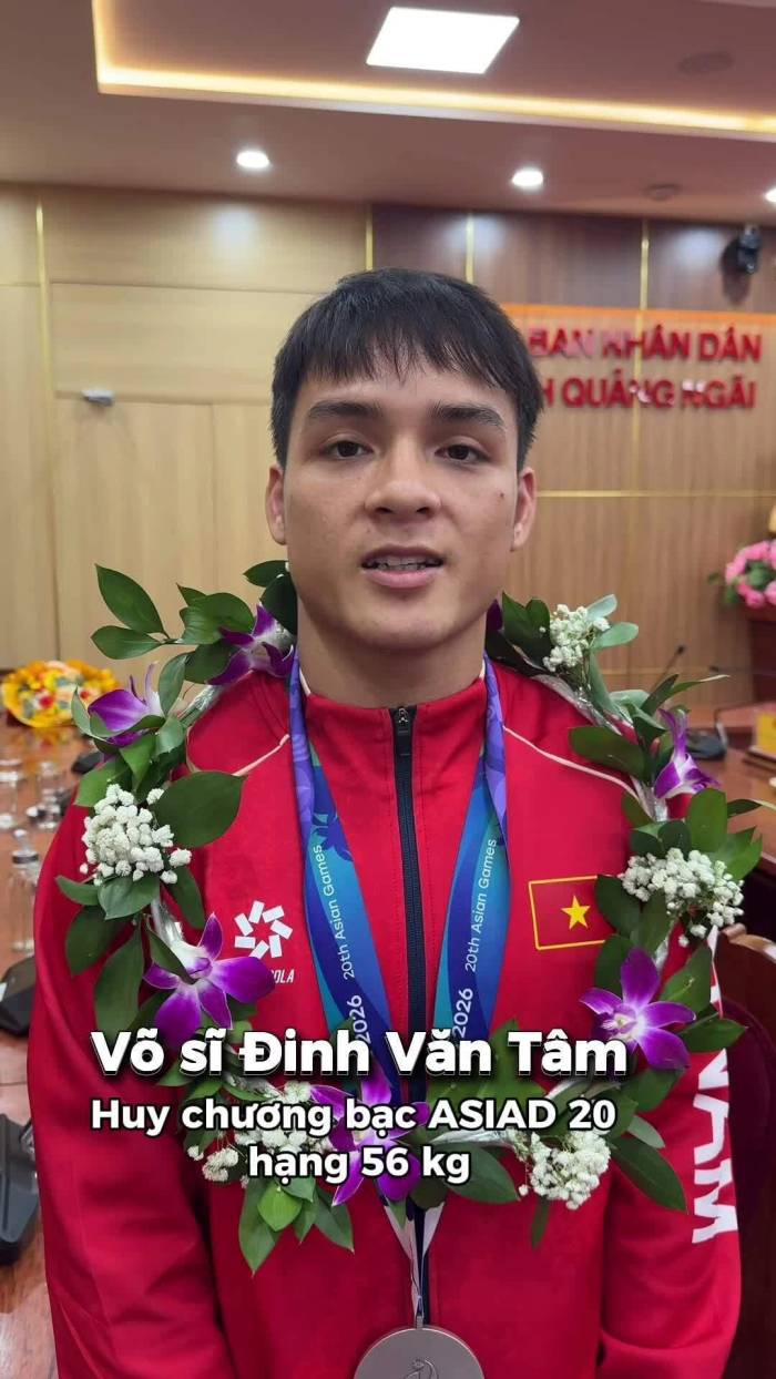 Võ sĩ người H'Re nén đau giành HC bạc ASIAD