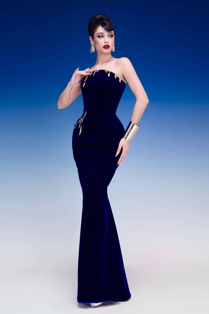 Thời trang gợi cảm của Emoura Phạm tại Miss Grand 