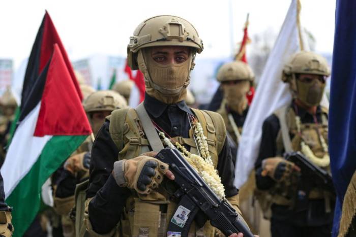 Các tay súng Houthi tại thủ đô Sanaa của Yemen tháng 8/2025. Ảnh: AFP