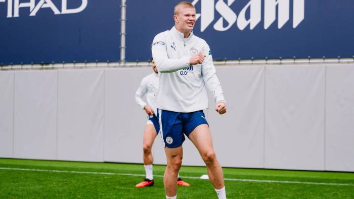 Erling Haaland trên sân tập của trung tâm huấn luyện Man City, Manchester, Anh ngày 19/9/2026. Ảnh: Man City