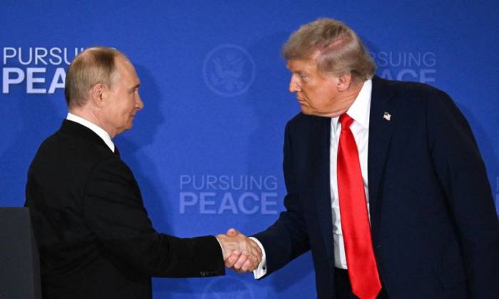 Tổng thống Putin (trái) và Tổng thống Trump tại bang Alaska, Mỹ tháng 8/2025. Ảnh: AFP