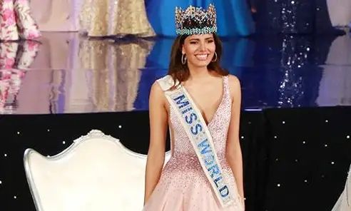 Giây phút đăng quang Miss World 2016 của Stephanie Del Valle