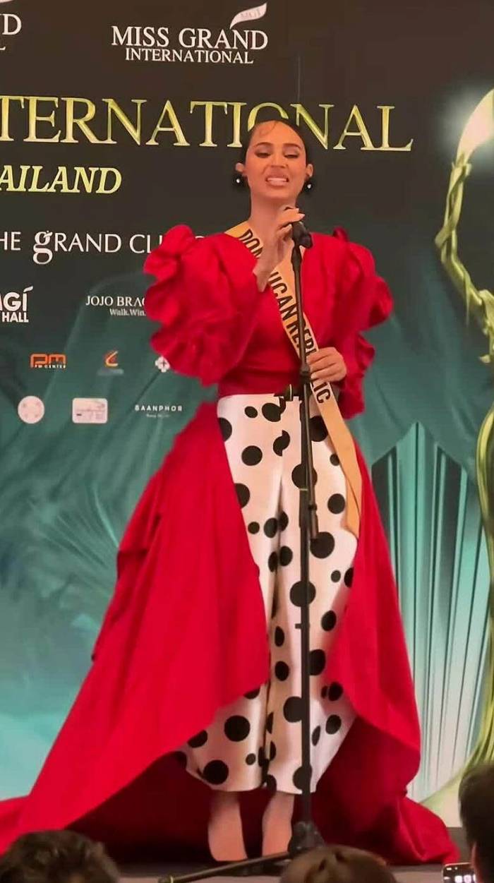 Miss Grand Dominican Republic thi tài năng