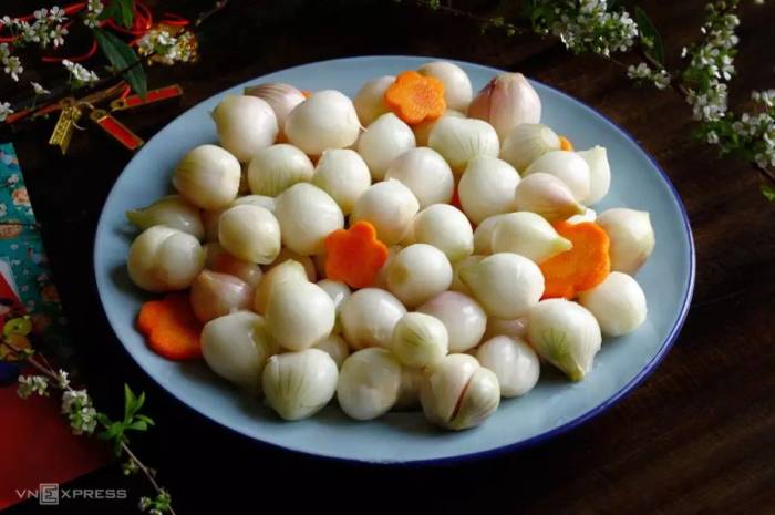Củ hành có tác dụng tiêu đờm. Ảnh: Bùi Thủy