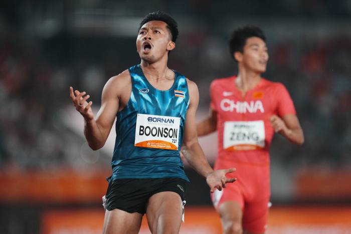 VĐV người Thái Lan Puripol Boonson thi đấu ở bán kết chạy 100m nam ASIAD 2026, trên sân Paloma Mizuho, Nagoya, Nhật Bản ngày 25/9/2026. Ảnh: AP
