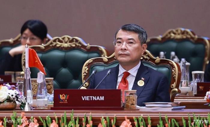 Thủ tướng Lê Minh Hưng tham dự phiên họp Hội nghị thượng đỉnh BRICS lần thứ 18 về Tự cường, đổi mới sáng tạo, hợp tác và phát triển bền vững: Định hình tương lai tăng trưởng bao trùm toàn cầu tại New Delhi, Ấn Độ ngày 13/9. Ảnh: TTXVN