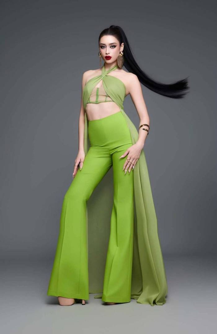 Sắc vóc Emoura Phạm ở tuổi 26.