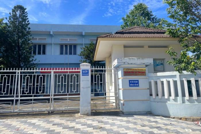 Sở Dân tộc và Tôn giáo tỉnh Bình Thuận cũ trên đường Thủ Khoa Huân, phường Phú Thuỷ, ngày 21/9. Ảnh: Tư Huynh