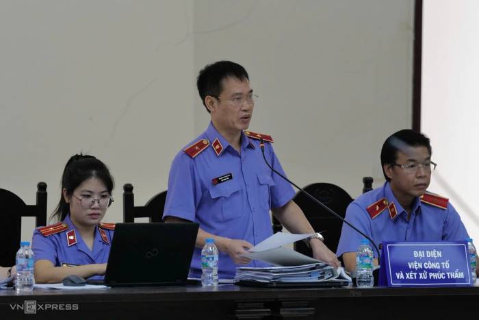 Đại diện VKS tại phiên tòa. Ảnh: Ngọc Thành