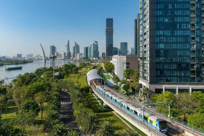 Mô hình TOD kết hợp giao thông công cộng với các chức năng đô thị trong cùng khu vực. Ảnh: PV