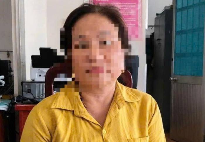 Bà Nguyễn Thị Kim Phương tại cơ quan công an. Ảnh: Công an Vĩnh Long