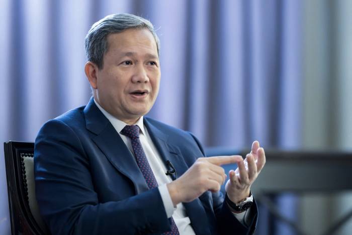 Thủ tướng Campuchia Hun Manet tại Brussels ngày 25/2. Ảnh: AFP