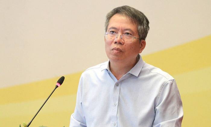 Phó chủ nhiệm Văn phòng Quốc hội Nguyễn Văn Hiển phát biểu tại hội nghị ngày 13/10. Ảnh: Báo Đại biểu nhân dân