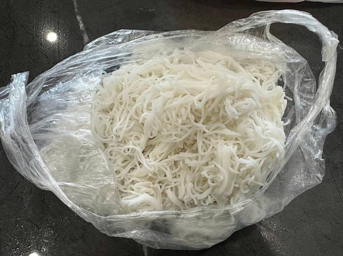 Bún là món ăn phổ biến, song cần cẩn trọng khi ăn. Ảnh: Linh Đan