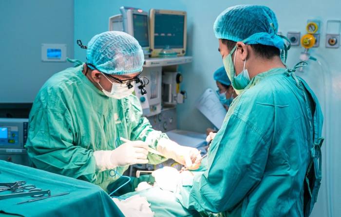 Phẫu thuật thẩm mỹ tại Bệnh viện Đa khoa An Sinh. Ảnh: Bệnh viện cung cấp