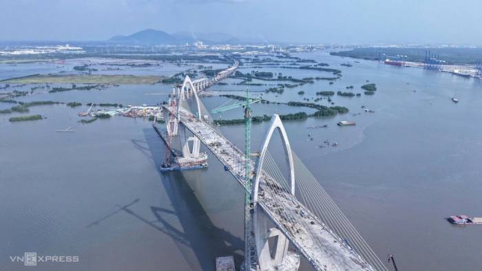 Cầu Phước An dài hơn 4 km, trục kết nối trực tiếp cảng Cái Mép - Thị Vải với cao tốc Bến Lức - Long Thành. Ảnh: Phước Tuấn