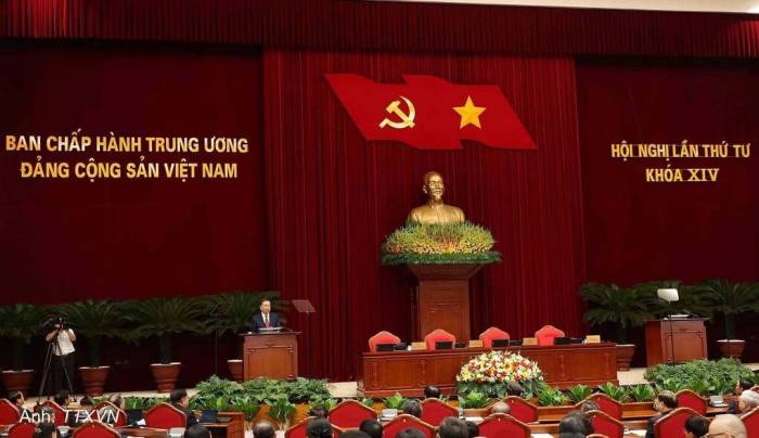 Phiên bế mạc Hội nghị Trung ương 4 khóa 14, chiều 8/10. Ảnh: TTXVN