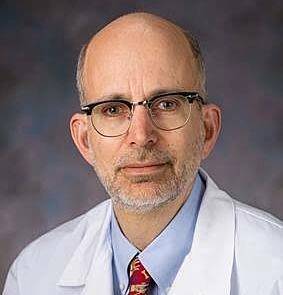 Jonathan Groner, giáo sư danh dự ngành phẫu thuật tại Trường Y, Đại học bang Ohio. Ảnh: Bệnh viện Nhi Nationwide