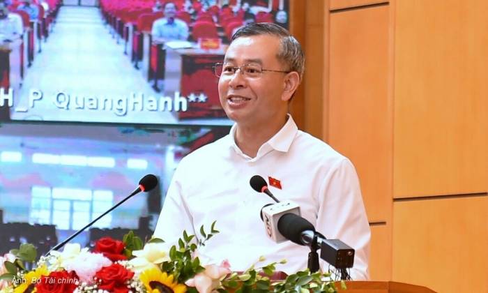 Bộ trưởng Tài chính Ngô Văn Tuấn phát biểu tại hội nghị, ngày 3/10. Ảnh: MOF