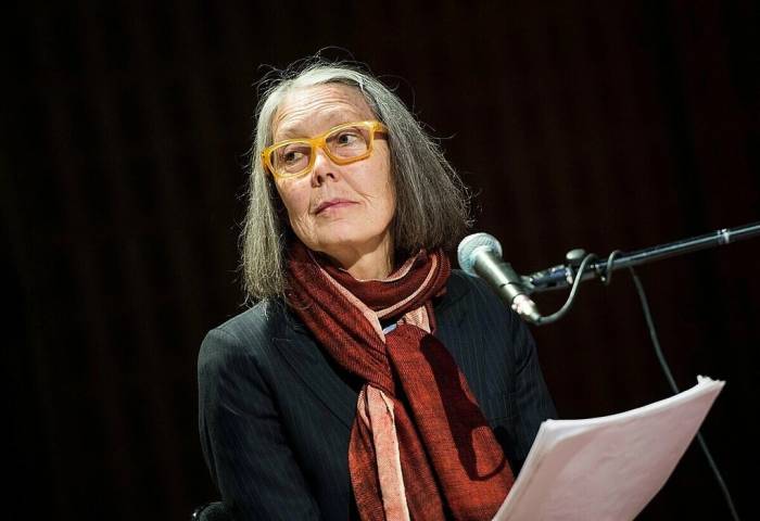 Nhà thơ Anne Carson tham dự một sự kiện tại phòng trưng bày nghệ thuật Moderna Museet ở Stockholm, Thụy Điển, tháng 5/2015. Ảnh: AP