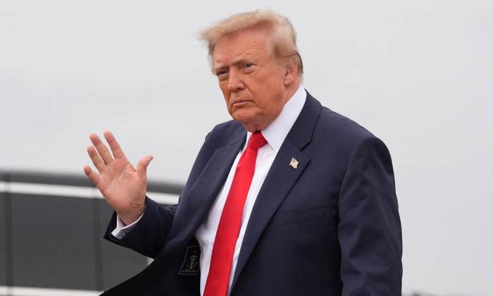 Tổng thống Mỹ Donald Trump tại căn cứ Fort Campbell, bang Kentucky ngày 10/10. Ảnh: AP