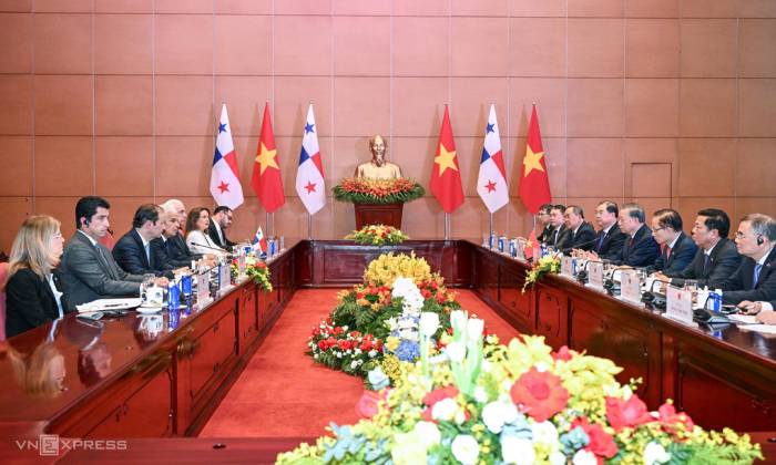 Tổng Bí thư, Chủ tịch nước Tô Lâm hội đàm với Tổng thống Panama Jose Raul Mulino hôm 6/10. Ảnh: Giang Huy