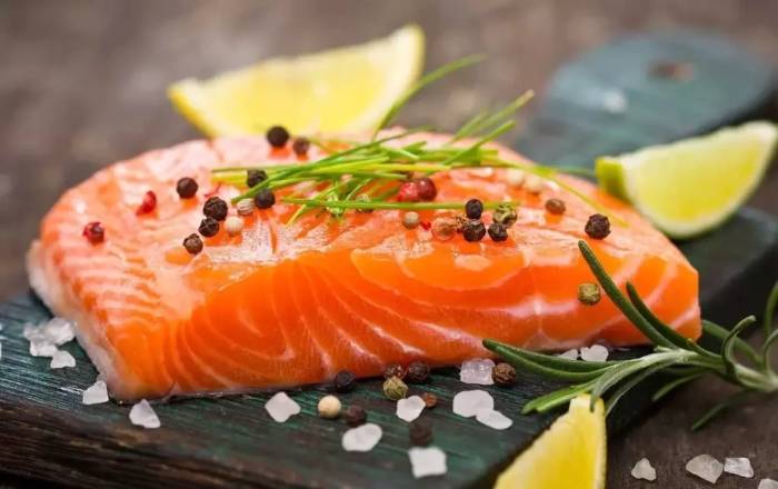 Cá hồi giàu dinh dưỡng nhưng không ai cũng biết nấu ngon. Ảnh: Bùi Thủy