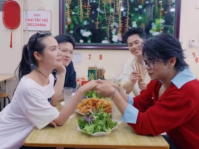 (S)TRONG Trọng Hiếu hát tặng Huyền Lizzie