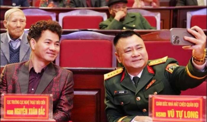 Nghệ sĩ Tự Long và Xuân Bắc giữ tình bạn thân thiết hơn 30 năm. Ảnh: Nhân vật cung cấp