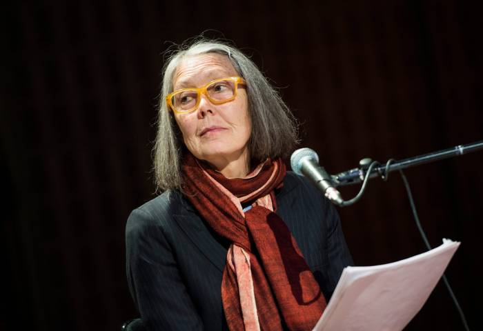 Nhà thơ Anne Carson tham dự một sự kiện tại phòng trưng bày nghệ thuật Moderna Museet ở Stockholm, Thụy Điển, tháng 5/2015. Ảnh: AP