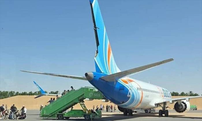 Phi cơ có số hiệu FZ1073 của hãng flydubai tại sân bay ở Arab Saudi hôm 30/9. Ảnh: Times of Israel
