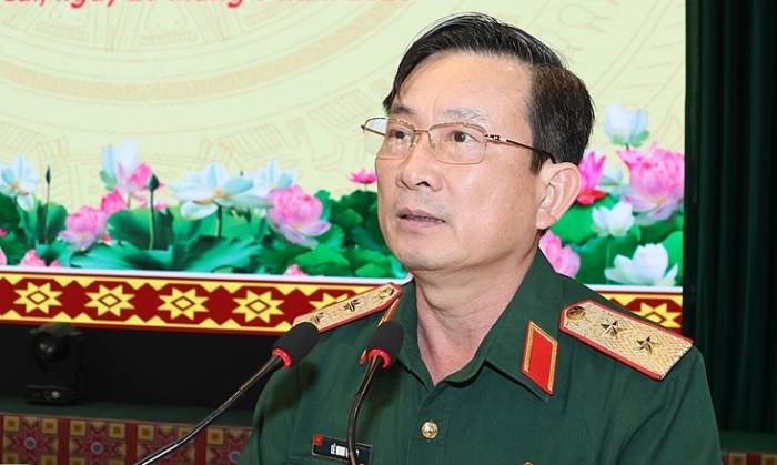 Trung tướng Lê Minh Quang khi còn giữ chức Bí thư Đảng ủy, Chính ủy Quân đoàn 34. Ảnh: Quân đội nhân dân