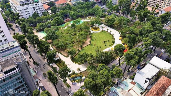 Đường Võ Văn Tần (phía trái) đoạn qua công viên khu vực dự án Nhà thi đấu Phan Đình Phùng. Ảnh: An Phương