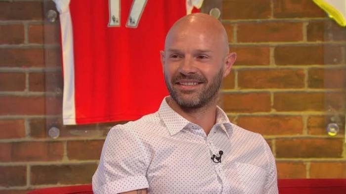 Danny Mills trong một chương trình của Sky Sports. Ảnh: chụp màn hình